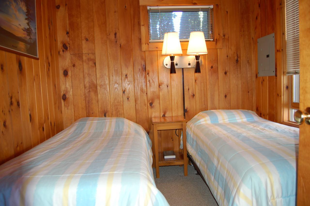 Sebago Lake Lodge & Cottages North Windham Exterior foto